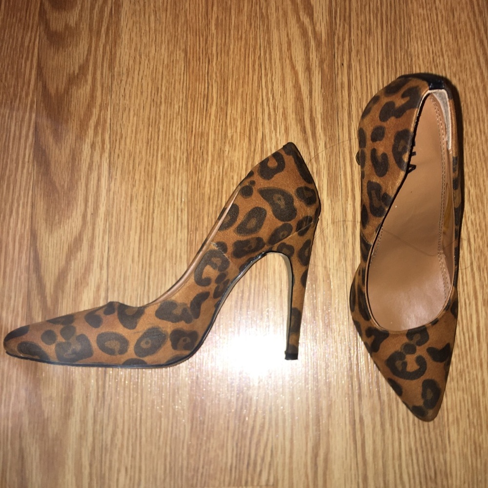 Leopard pumps 🐆 👠 - Picture 9 of 12